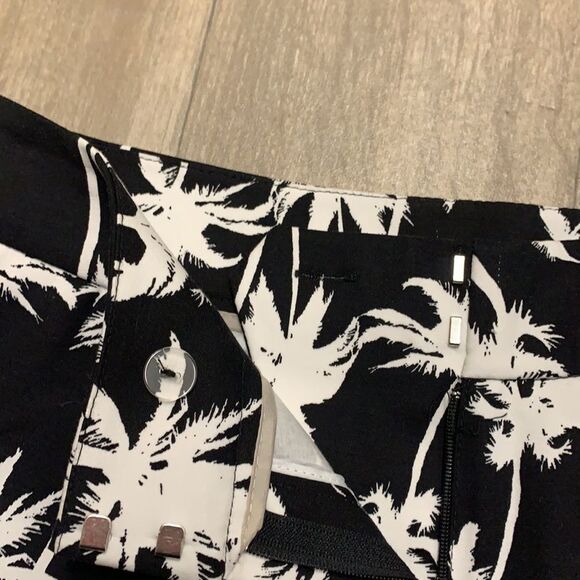 Womens Nwt Apt.9 Palm‎ Trees Chino Mid Rise Shorts - Picture 4 of 7